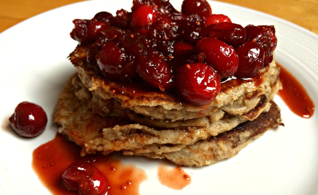 Vanilla Bean Banana&nbsp;Pancakes